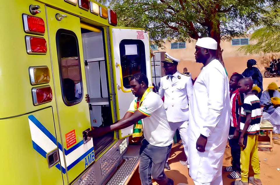 Deux ambulances de dernière génération pour la commune de Nguidile