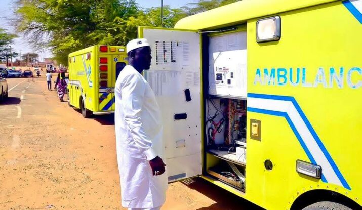Deux ambulances de dernière génération pour la commune de Nguidile